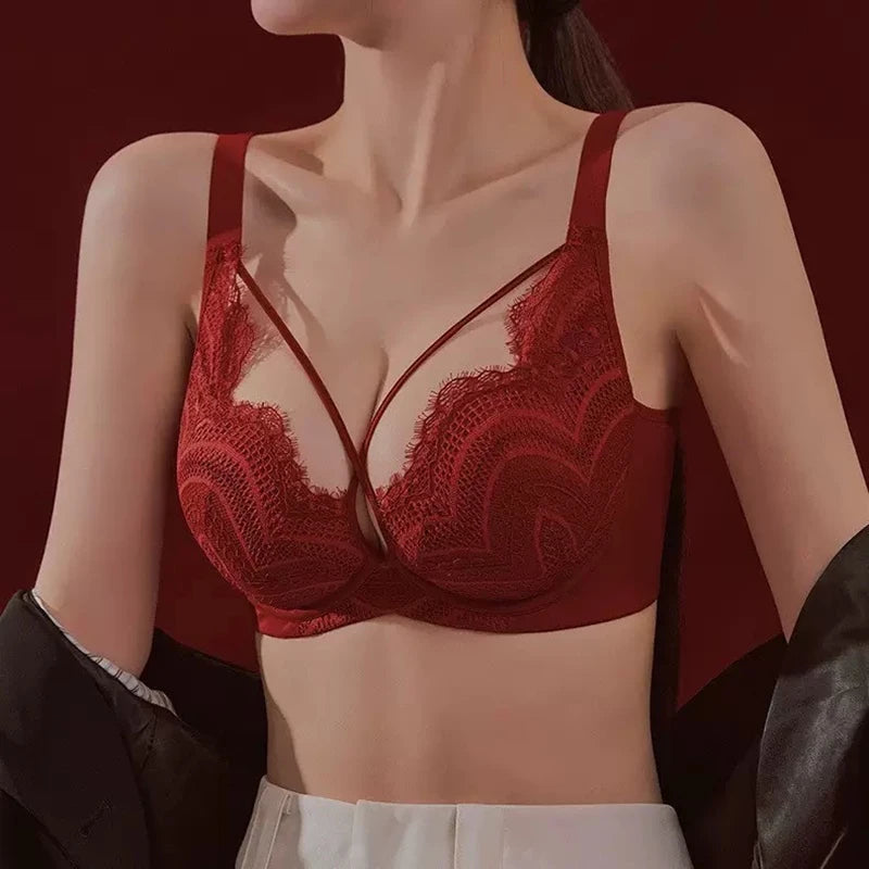 Large Breasts Show Small Sexy Lace Underwear For Women With Soft Steel Rings To Collect The Extra Breasts On The Large-size Bra