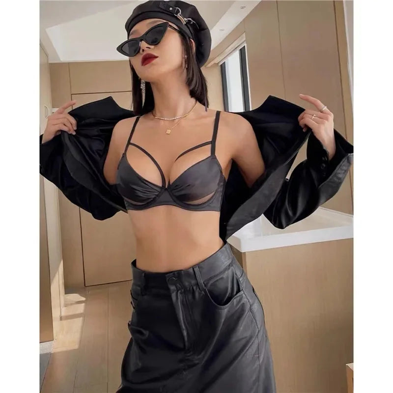 Sexy French Style Bra Set Women's Underwear Gathered Thin Steel Ring Summer Low Chest Illusory Bra Set Red Color for Lucky Year