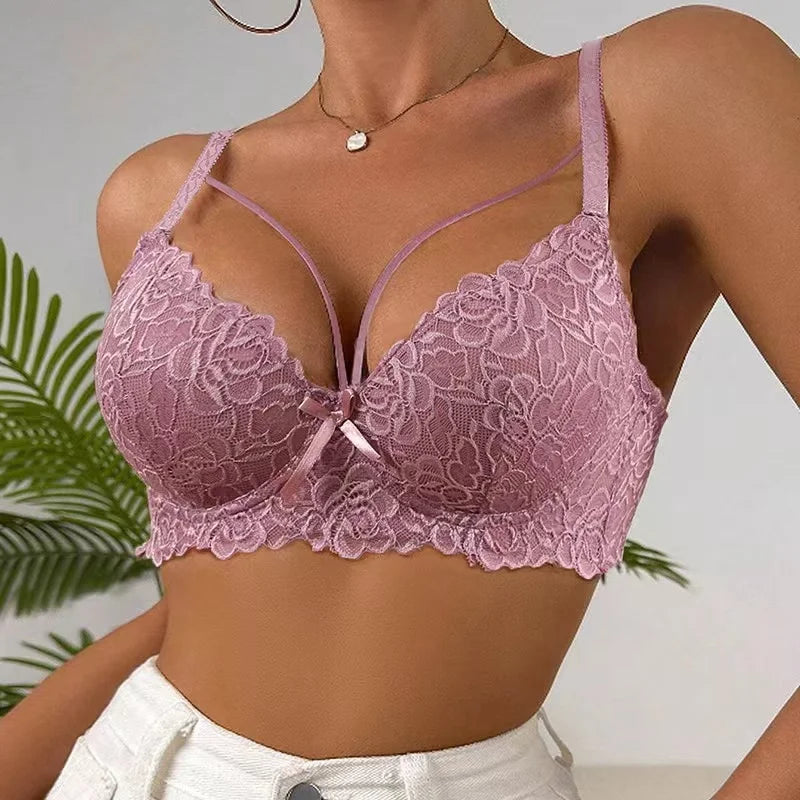 Contrasting lace push-up bras, comfortable and breathable cut-out bras, women's underwear